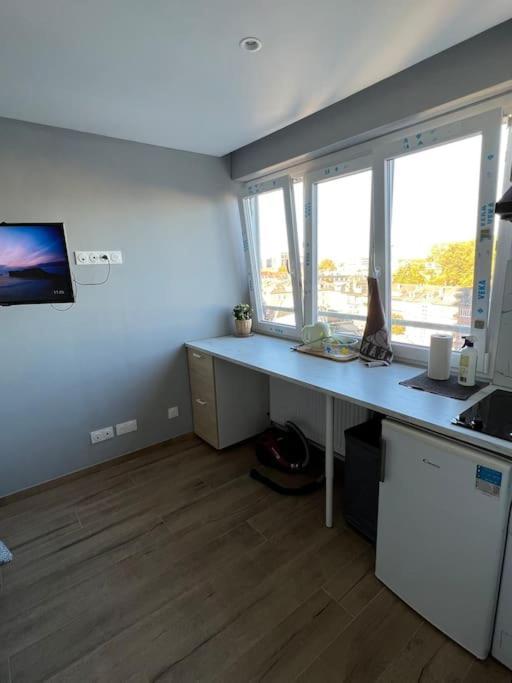 Апартаменты Super Studio En Face De La Gare De Мюлуз Экстерьер фото